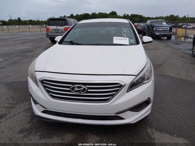 45266379 :رقم المزاد ، 5NPE24AF5HH549587 vin ، 2017 Hyundai Sonata مزاد بيع