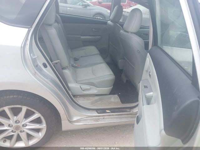 Продажа на аукционе авто 2012 Toyota Prius V Five, vin: JTDZN3EU7C3175323, номер лота: 45266398