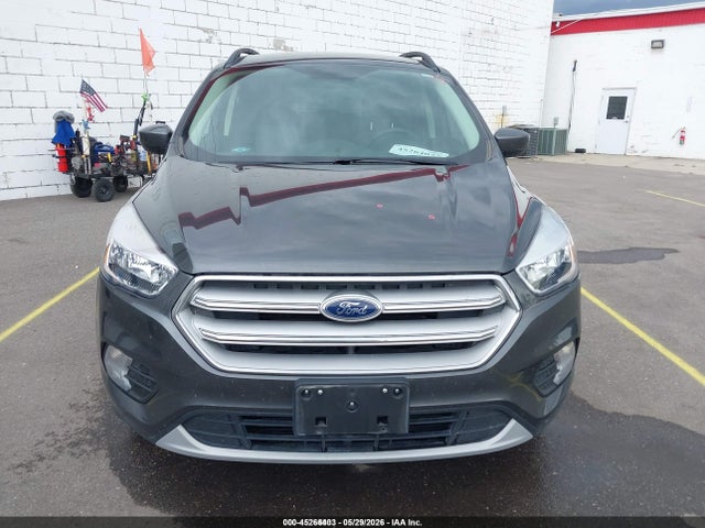 Продаж на аукціоні авто 2018 Ford Escape Se, vin: 1FMCU9GD7JUD08710, номер лоту: 45266403