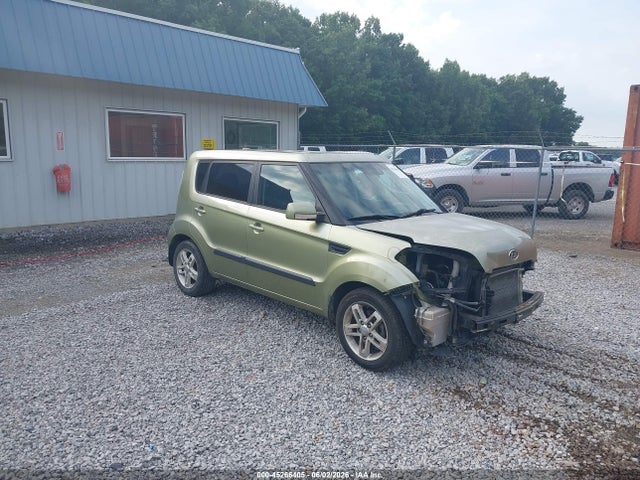 Auction sale of the 2011 Kia Soul +, vin: KNDJT2A28B7237675, lot number: 45266405