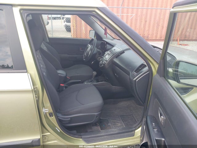 45266405 :رقم المزاد ، KNDJT2A28B7237675 vin ، 2011 Kia Soul + مزاد بيع