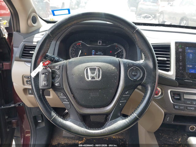 Продажа на аукционе авто 2016 Honda Pilot Exl, vin: 5FNYF5H53GB033844, номер лота: 45266443