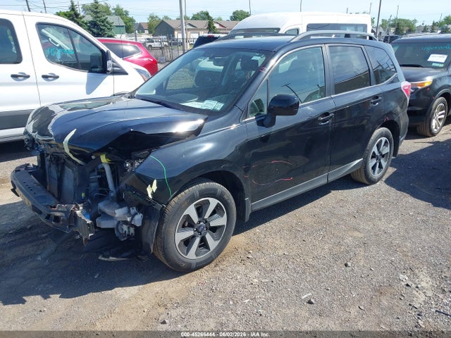 Продаж на аукціоні авто 2018 Subaru Forester 2.5i Premium, vin: JF2SJAEC5JH457602, номер лоту: 45266444