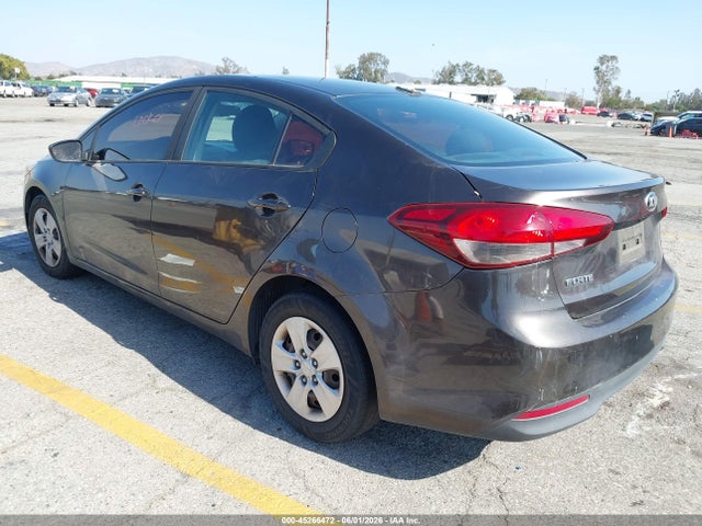 Aukcja sprzedaży 2017 Kia Forte Lx, vin: 3KPFK4A79HE013937, numer aukcji: 45266472