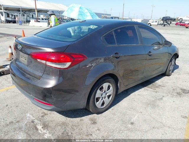 Aukcja sprzedaży 2017 Kia Forte Lx, vin: 3KPFK4A79HE013937, numer aukcji: 45266472