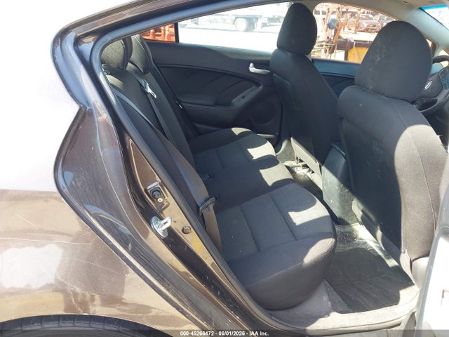 Aukcja sprzedaży 2017 Kia Forte Lx, vin: 3KPFK4A79HE013937, numer aukcji: 45266472