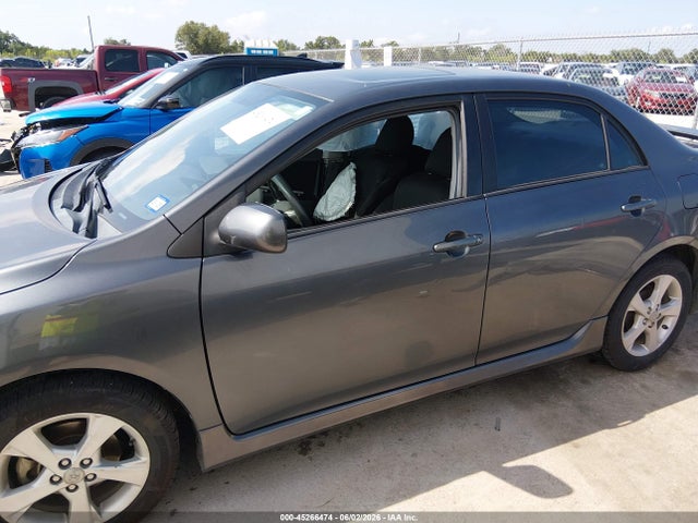 45266474 :رقم المزاد ، 2T1BU4EE1BC622673 vin ، 2011 Toyota Corolla S مزاد بيع
