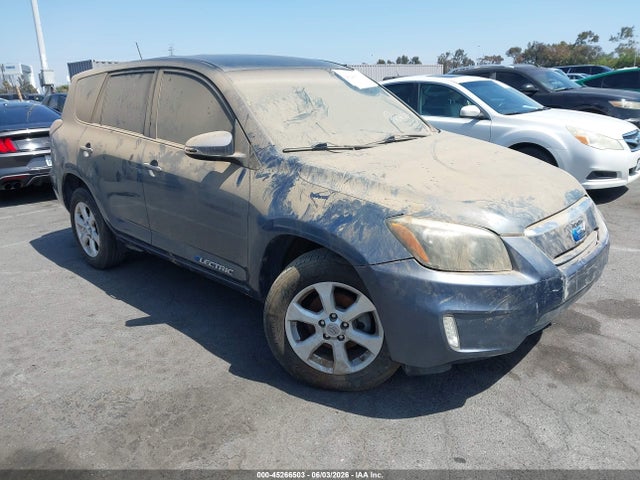 Auction sale of the 2013 Toyota Rav4 Ev, vin: 2T3YL4DV3DW001586, lot number: 45266503