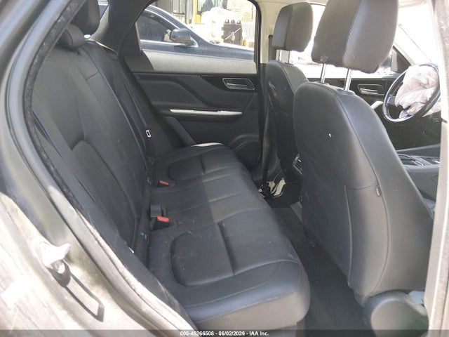 45266508 :رقم المزاد ، SADCJ2GX7JA235679 vin ، 2018 Jaguar F-pace 30t Premium مزاد بيع