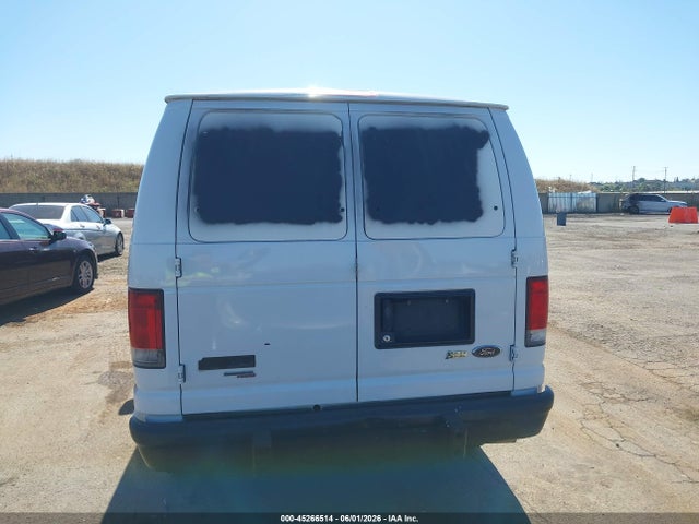 1FTNE2EW4EDA18601 Ford E-250 Commercial