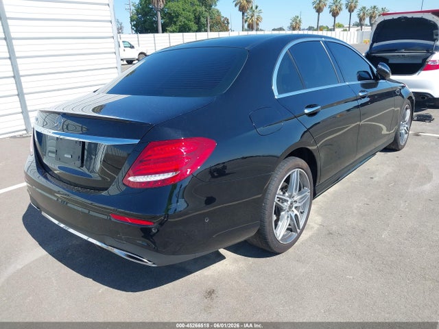 Mercedes-Benz E 300 2019 WDDZF4JB2KA503318 Image 4