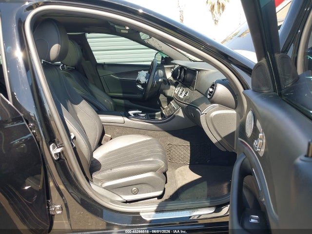 Mercedes-Benz E 300 2019 WDDZF4JB2KA503318 Image 5