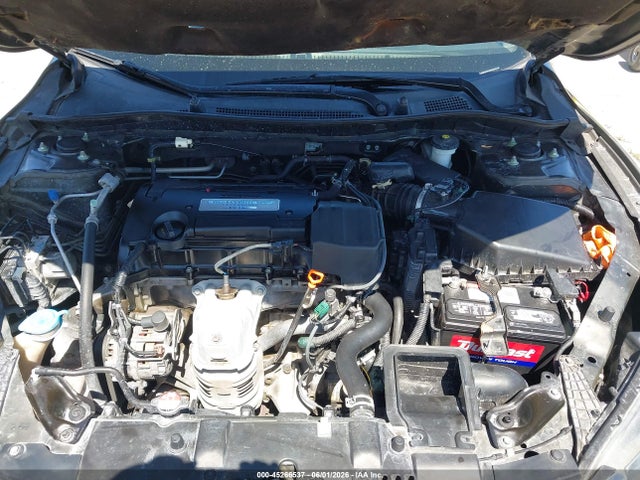 45266537 :رقم المزاد ، 1HGCR2F31FA040379 vin ، 2015 Honda Accord Lx مزاد بيع
