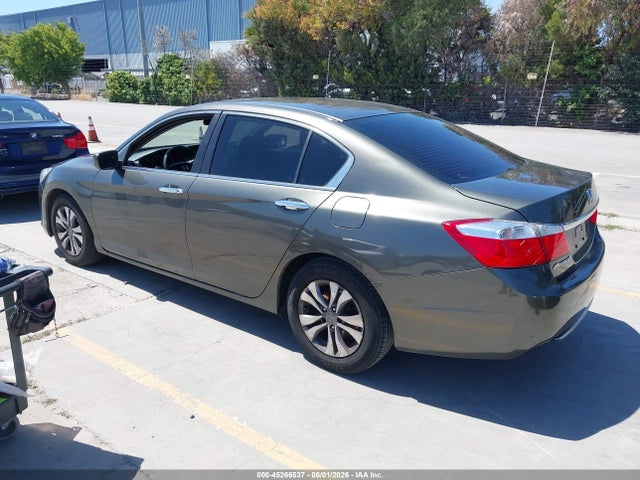 45266537 :رقم المزاد ، 1HGCR2F31FA040379 vin ، 2015 Honda Accord Lx مزاد بيع