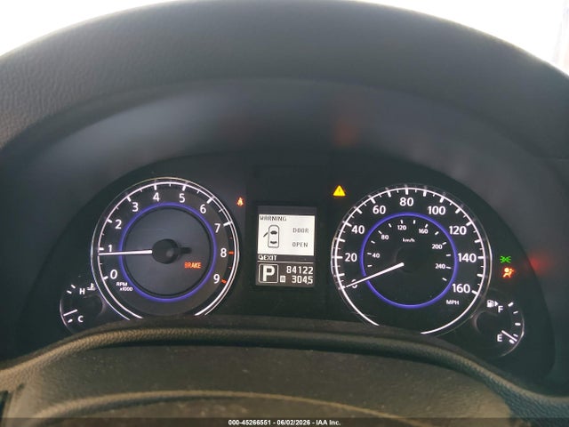 45266551 :رقم المزاد ، JN1CV6EK1AM102870 vin ، 2010 Infiniti G37 Journey مزاد بيع