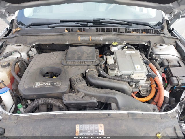 3FA6P0LU0JR173805 Ford Fusion Hybrid Se