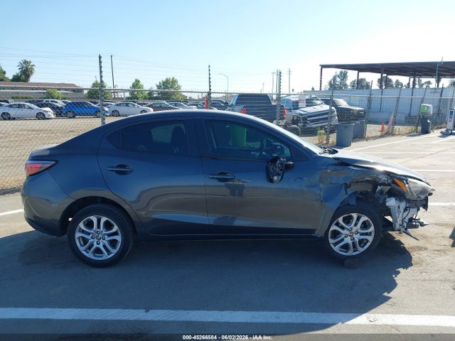 Scion IA 2016 3MYDLBZVXGY132011 Image 18