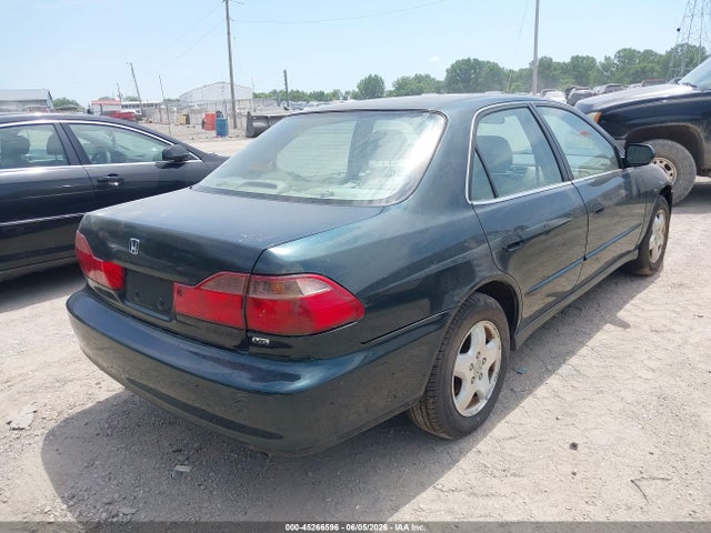 2000 Honda Accord 3.0 Ex მანქანა იყიდება აუქციონზე, vin: 1HGCG1651YA047014, აუქციონის ნომერი: 45266596