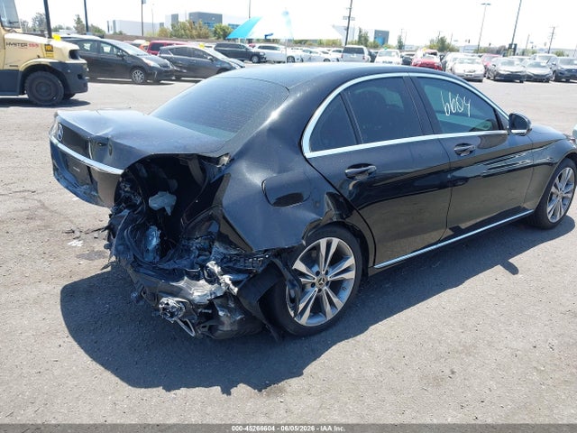 Mercedes-Benz C 300 2017 55SWF4JB4HU219779 Image 4
