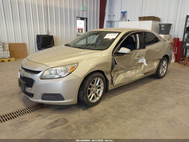 Chevrolet MALIBU 1LT 2015 1G11C5SL9FF110964 Image 2