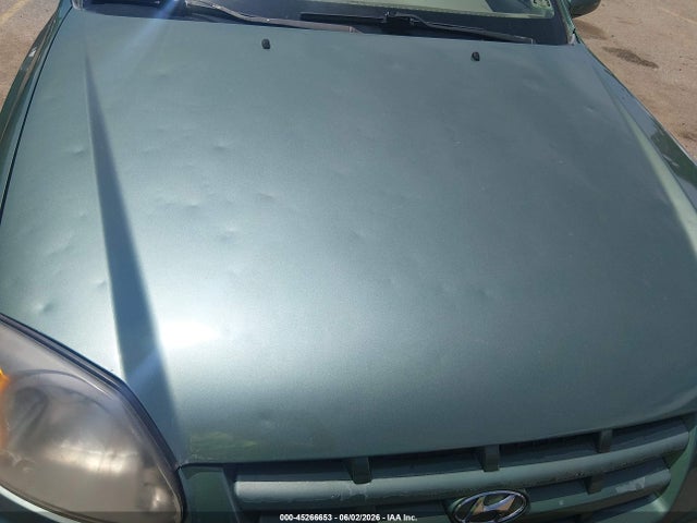 Auction sale of the 2005 Hyundai Accent Gls, vin: KMHCG45C25U672351, lot number: 45266653