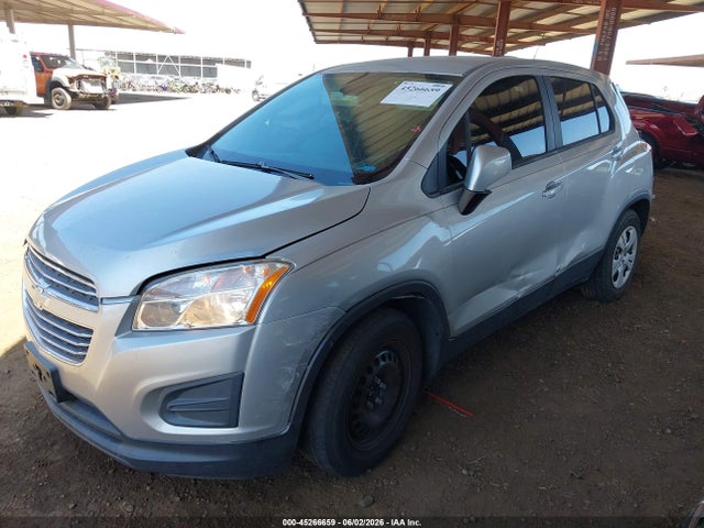 Chevrolet Trax 1ls 2015 KL7CJKSB2FB206712 Image 2