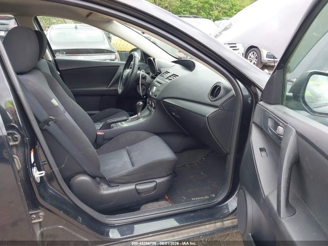 2010 Mazda Mazda3 I Sport მანქანა იყიდება აუქციონზე, vin: JM1BL1SG3A1197743, აუქციონის ნომერი: 45266706