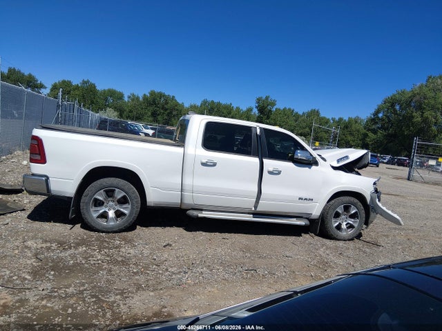 45266711 :رقم المزاد ، 1C6SRFRT1NN366811 vin ، 2022 Ram 1500 Laramie مزاد بيع