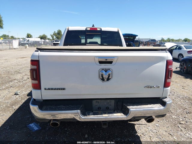 45266711 :رقم المزاد ، 1C6SRFRT1NN366811 vin ، 2022 Ram 1500 Laramie مزاد بيع