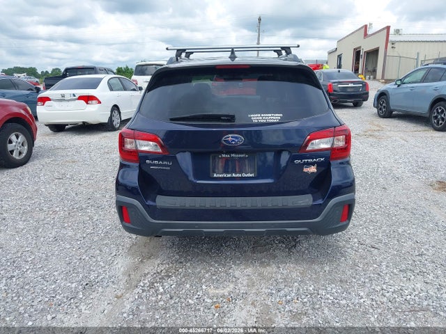Subaru Outback 2.5i Touring 2018 4S4BSATC9J3204192 Image 16