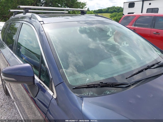 Subaru Outback 2.5i Touring 2018 4S4BSATC9J3204192 Image 17