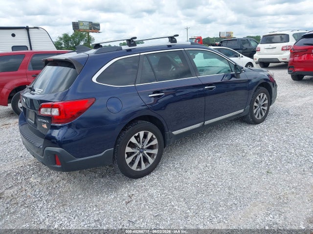 4S4BSATC9J3204192 Subaru Outback 2.5i Touring