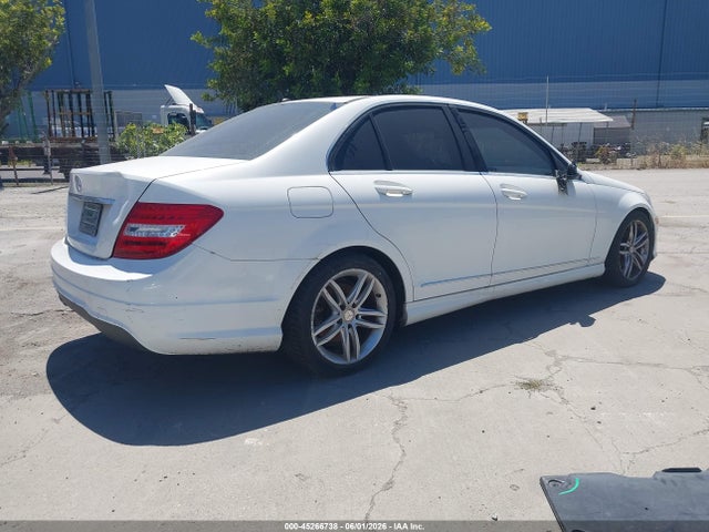 Auction sale of the 2014 Mercedes-benz C 250 Sport, vin: WDDGF4HB6EG219561, lot number: 45266738