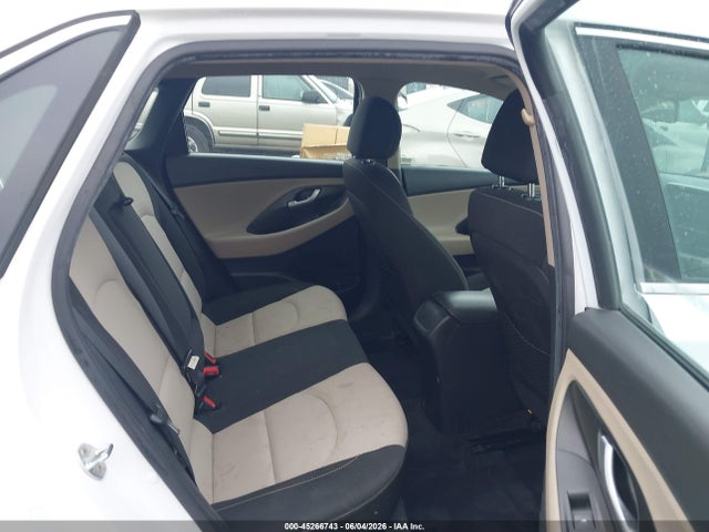 KMHH35LE0LU125104 Hyundai ELANTRA GT