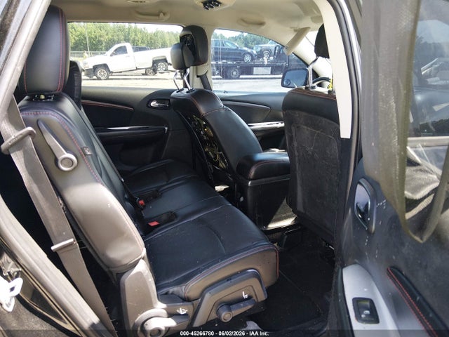 45266780 :رقم المزاد ، 3C4PDDEG6FT660832 vin ، 2015 Dodge Journey R/t مزاد بيع