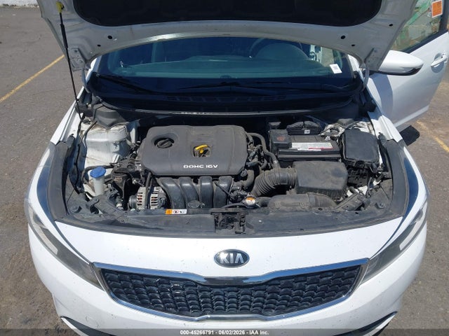 KIA FORTE LX 2018 3KPFL4A76JE181103 Image 10