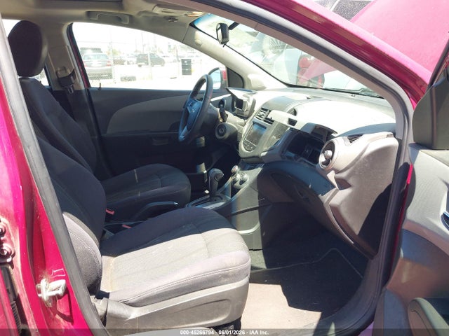 Chevrolet Sonic Lt Auto 2014 1G1JC6SG5E4133063 Image 5