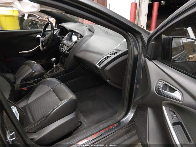 Ford FOCUS ST 2017 1FADP3L91HL245589 Image 5