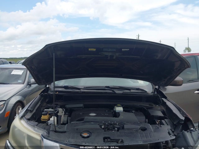 5N1AR2MN8FC612963 Nissan Pathfinder Sv
