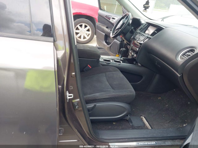 5N1AR2MN8FC612963 Nissan Pathfinder Sv