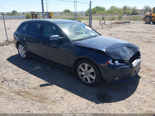 Продаж на аукціоні авто 2011 Audi A4 2.0t Premium, vin: WAUSFAFLXBA053555, номер лоту: 45266857