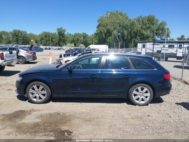 Продаж на аукціоні авто 2011 Audi A4 2.0t Premium, vin: WAUSFAFLXBA053555, номер лоту: 45266857