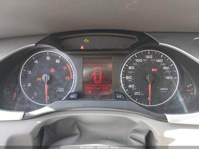 Продаж на аукціоні авто 2011 Audi A4 2.0t Premium, vin: WAUSFAFLXBA053555, номер лоту: 45266857