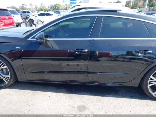 Audi A7 55 Premium 2019 WAUV2AF20KN026745 Image 14