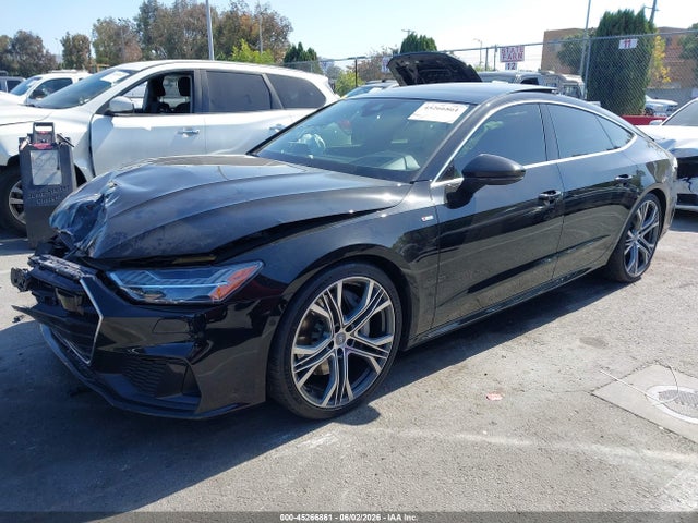 Audi A7 55 Premium 2019 WAUV2AF20KN026745 Image 2