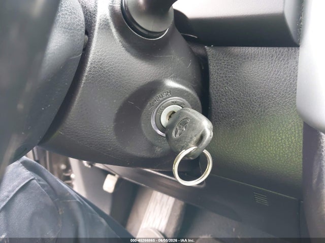 5TDZZRFH3HS213189 Toyota Highlander Le Plus