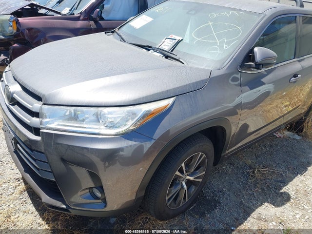 5TDZZRFH3HS213189 Toyota Highlander Le Plus