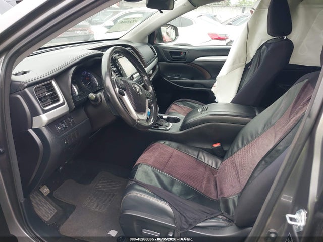 5TDZZRFH3HS213189 Toyota Highlander Le Plus