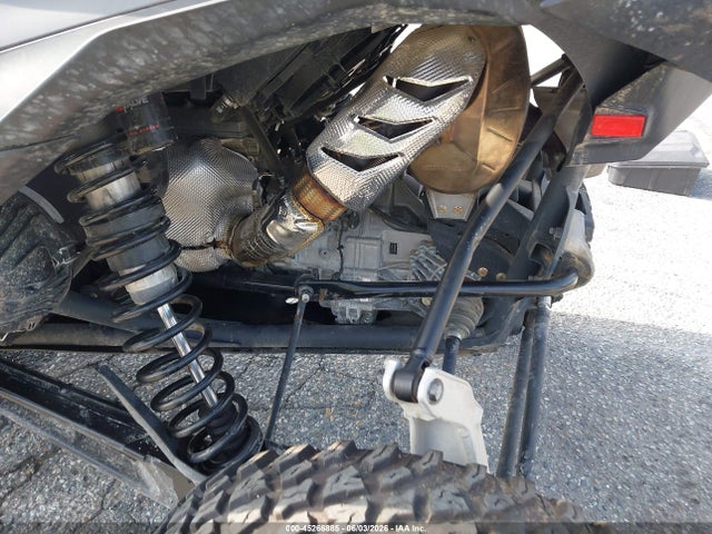 45266885 :رقم المزاد ، 3JB8XAT28RE001566 vin ، 2024 Can-am Maverick R X Rs مزاد بيع