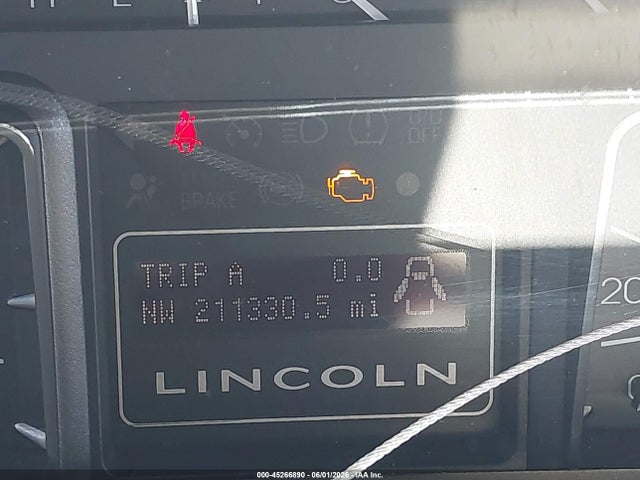 45266890 :رقم المزاد ، 5LMFU28568LJ11035 vin ، 2008 Lincoln Navigator مزاد بيع